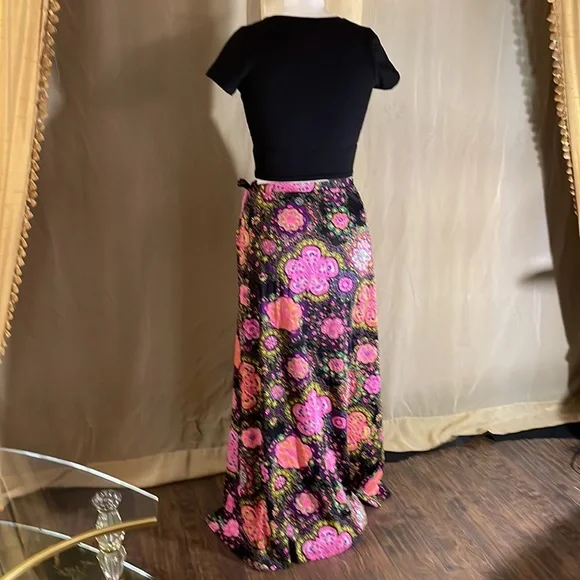 Long vintage psychedelic wrap around skirt - Picture 6 of 8